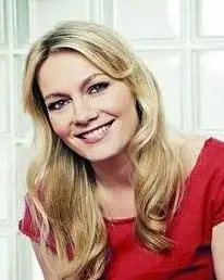 玛蒂娜·希尔(德语:martinahill),1974年出生于柏林,德国女演员,在