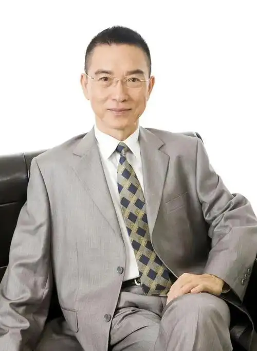 范鸿轩:演《包青天》一炮而红,为何77岁一个人生活