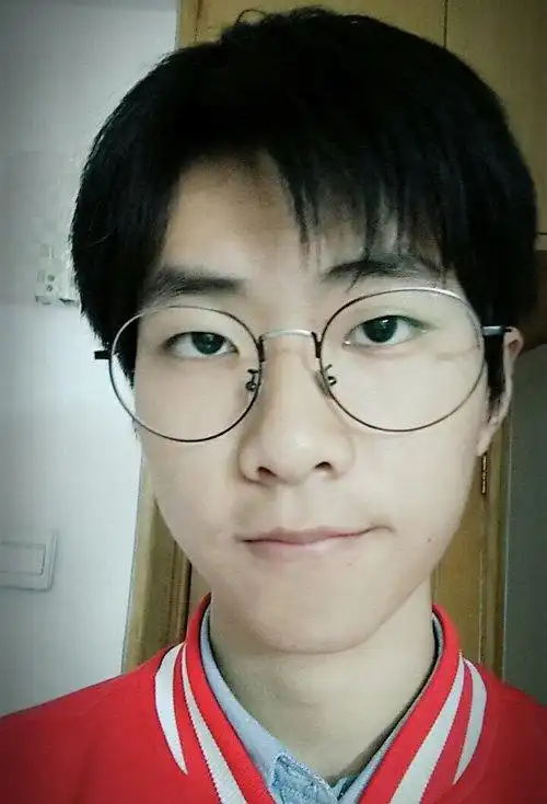 中学生三七分发型图片男学生帅气短发示范