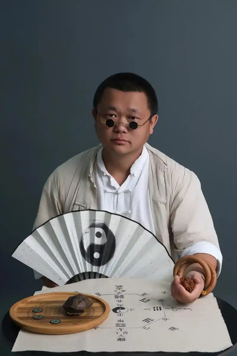 命理师是一种传统的职业,专门研究人的命运和运势.他们 - 抖音