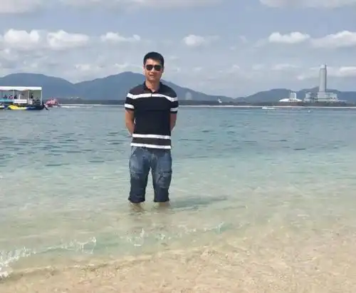 90后青年从电视台记者辞职以后