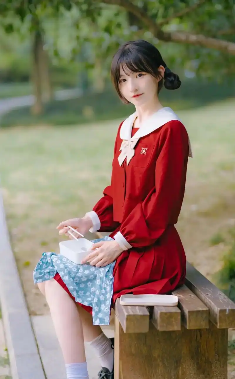 日系氛围感与坐姿#创作灵感 #jk拍照姿势 #jk制服拍照姿 - 抖音