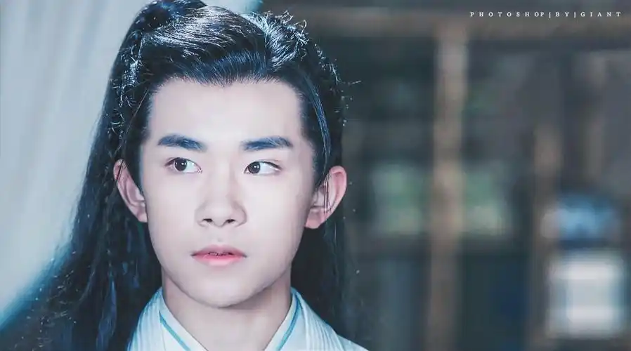 易烊千玺 高清 cr.logo 诛仙青云志