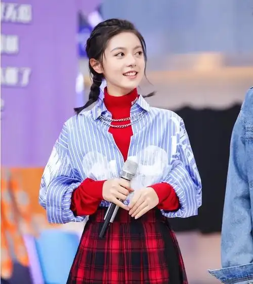 赵今麦个人资料(表演专业全国第一) - 龙腾网