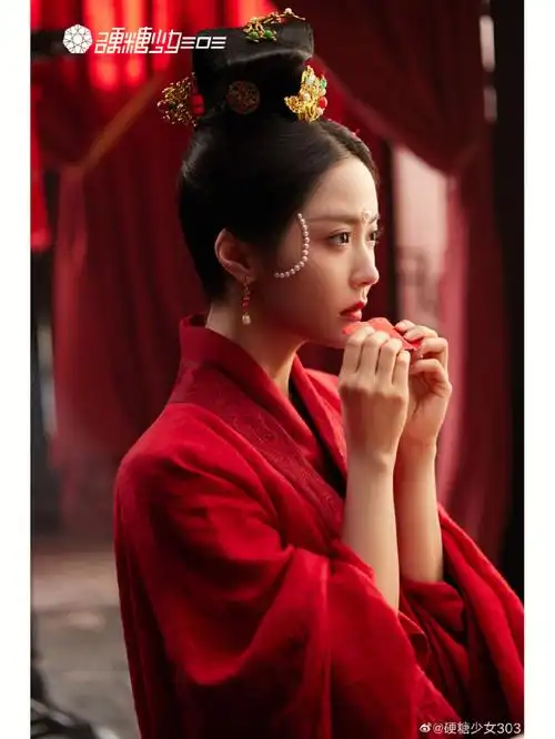 王艺瑾  #硬糖少女303  #嘉行  #古装 #美图