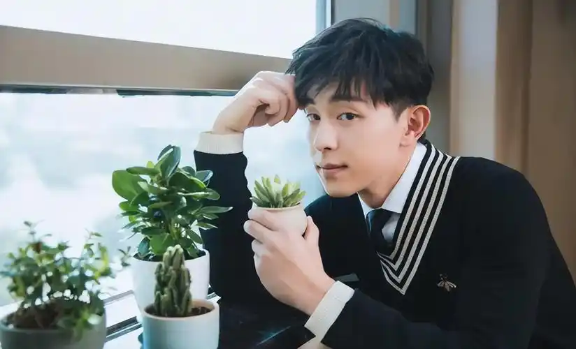 邓伦被封杀后续!疑遭品牌方索赔近两千万-9