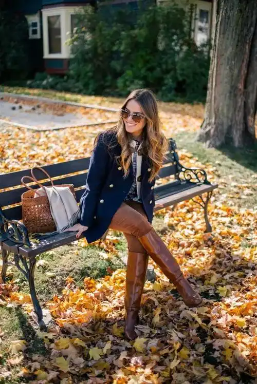 靴子这样穿搭什么都时髦