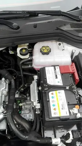 科沃滋的冷却液和玻璃水在什么地方