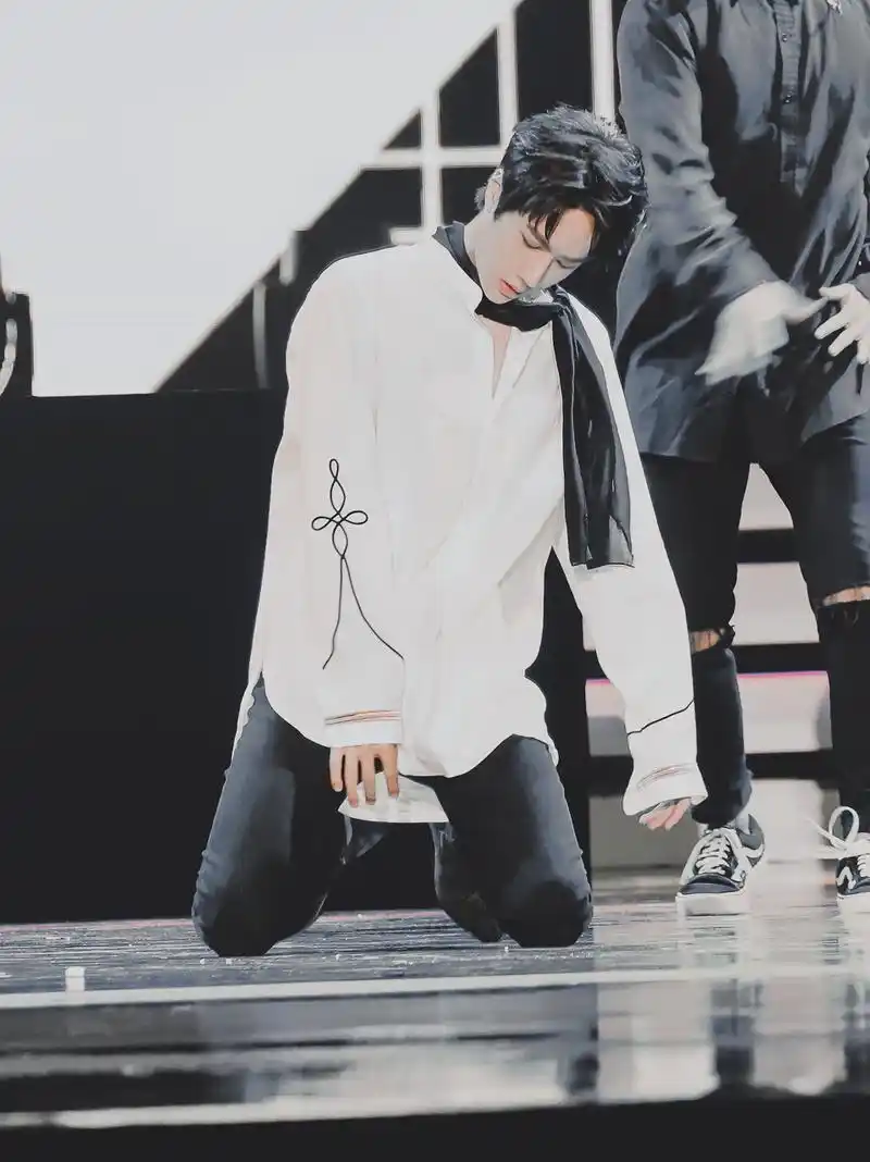 王耶啵 酷盖蒙眼舞#王一博#陈情令