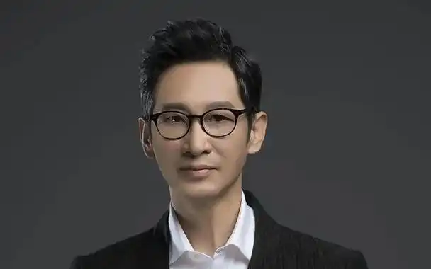 王劲松演绎经典角色,演技再升级!