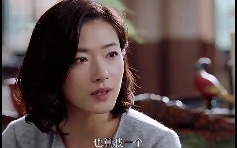 说实话在江疏影和万茜里我也很难选,一三五万茜,二四六疏影吧