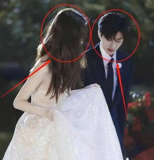 杨颖蔡徐坤同框亮相,二人生图颜值堪比精修,有豪门姐弟内味了_baby