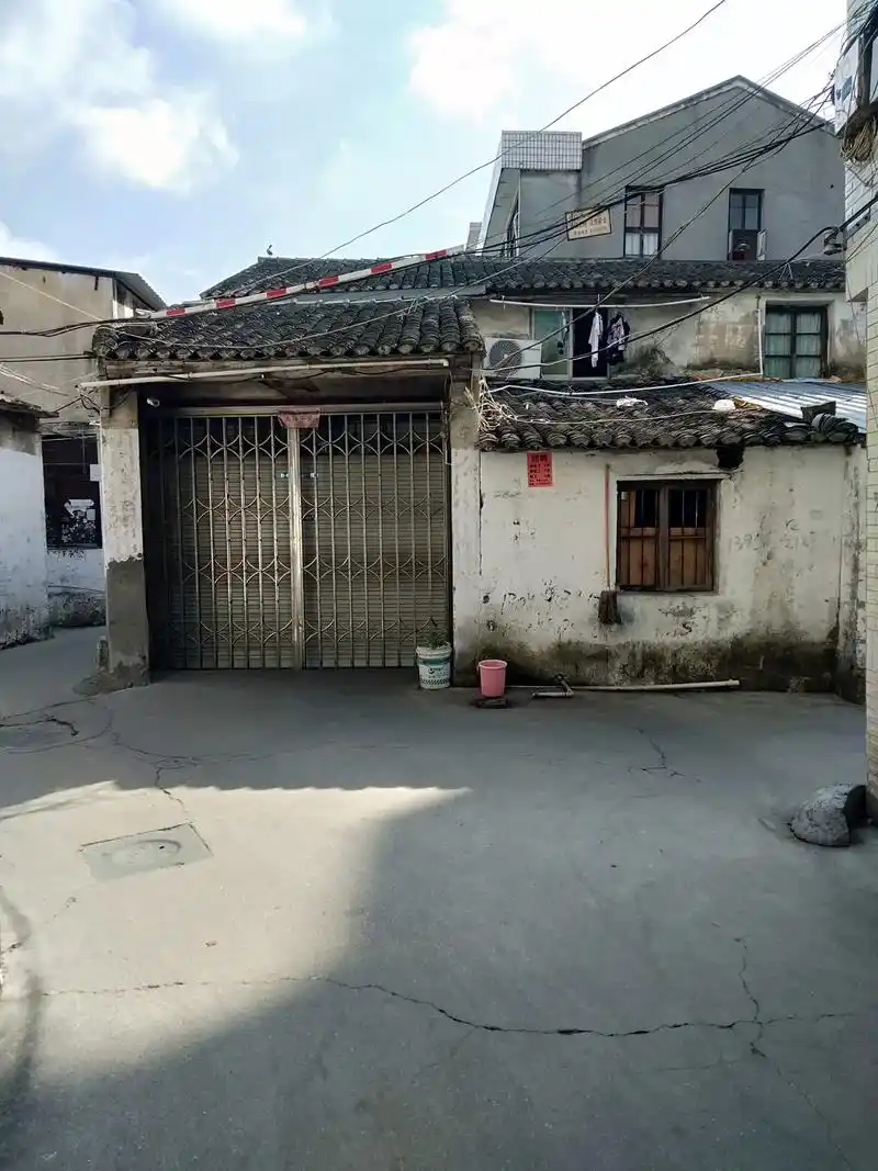 曾经闯梦的地方,如今都变成了回忆#老房子老照片#温州柳市镇 - 抖音