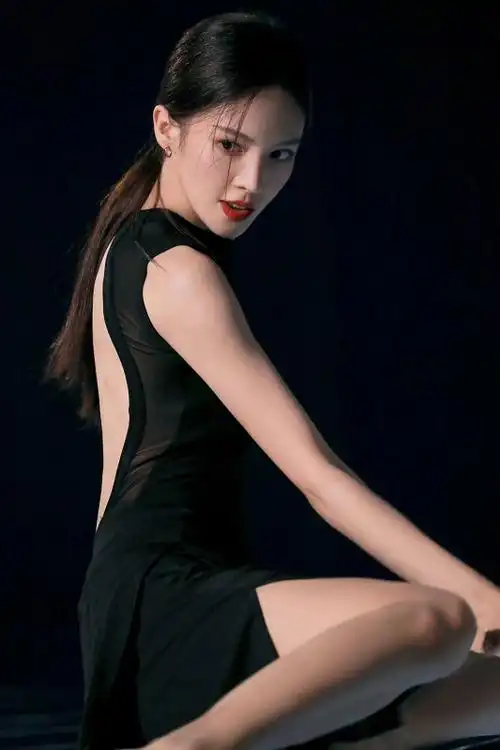 金晨姬气好重四迁楼