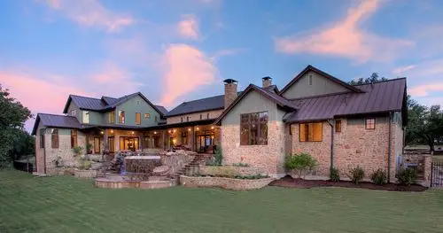 美式田园风格别墅整体外观装修效果图