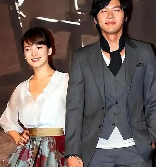 宋慧乔与李秉宪玄彬相恋离婚却被宋仲基摆一道42岁再次翻红