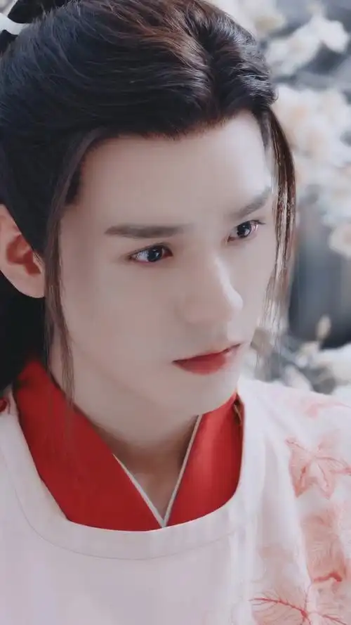 龚俊的温客行粉衣套装你们还记得吗?