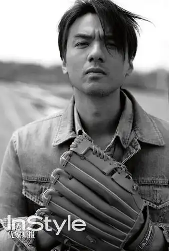 男人四十一朵花!冯德伦最新写真皱纹也是味道