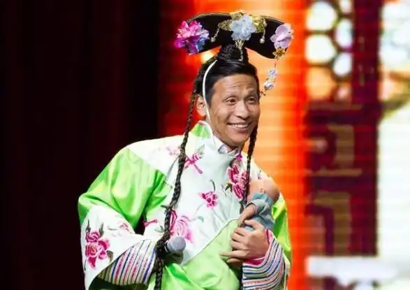 男扮女装的演员,每个都很"传神",而他成了难以超越的经典