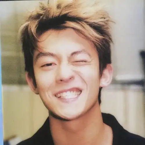 陈冠希照片头像图片