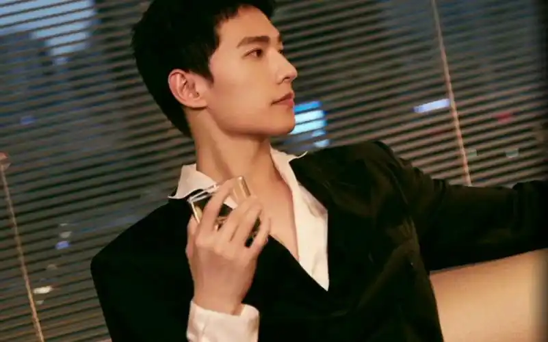 【杨洋】今晚娇兰贵公子,太帅了