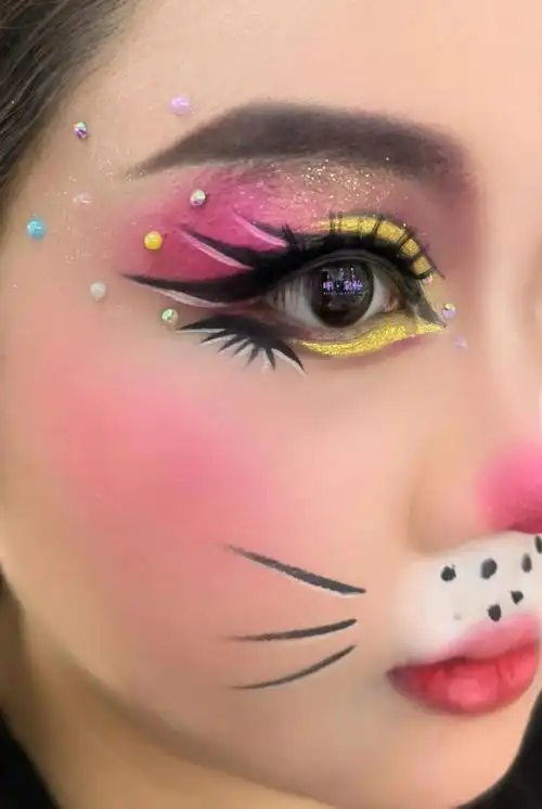 儿童舞台妆 #波斯猫舞蹈 #眼妆 - 抖音