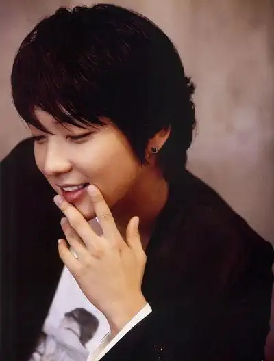 rule2:大饼脸=毁容 秀气男李准基为瘦脸自虐