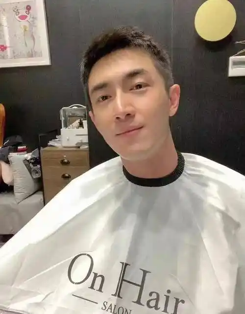 原创林更新开的明星级发型屋时髦精集合地夏日新look来这换