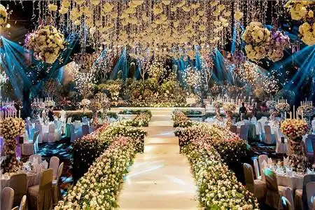 重庆婚礼场地:带你了解花艺布置的浪漫