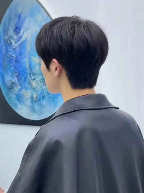 男生后脑勺发型图片