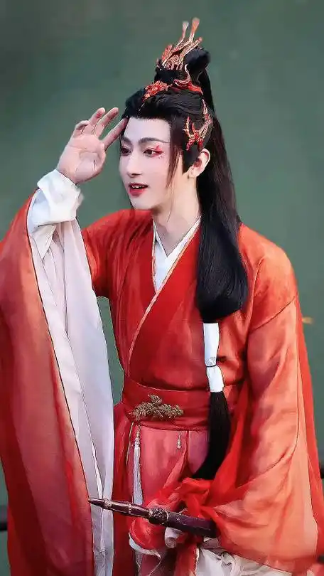 刘昱晗水龙吟##刘昱晗花无言