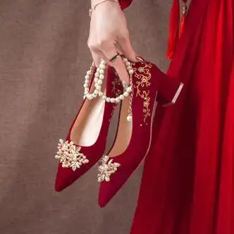 hzah结婚穿的红色高跟鞋尖头粗跟鞋子女孕妇中式秀禾敬酒服可穿新娘鞋