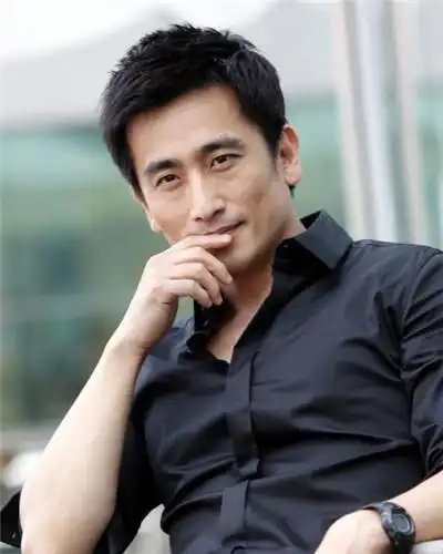 【图】男女主角韩剧爱的火花定情 车仁表寻得心上人