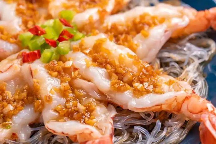 富贵花开蒜蓉粉丝开背虾美味家常菜鲜香软嫩上桌就被秒光