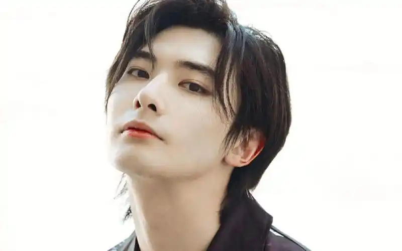 【神颜男星混剪/踩点向】"你看啊,我们的少年在发光"