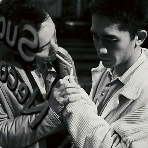 春光乍泄里面的哥哥和梁朝伟