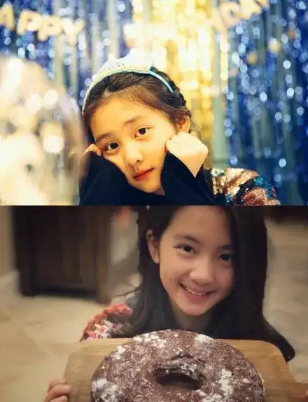 前段时间,黄多多还曾因比肩父亲的身高和长手长脚的优美形体频上热搜.