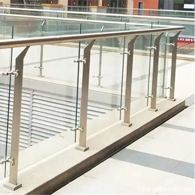不锈钢玻璃护栏工程的主要应用
