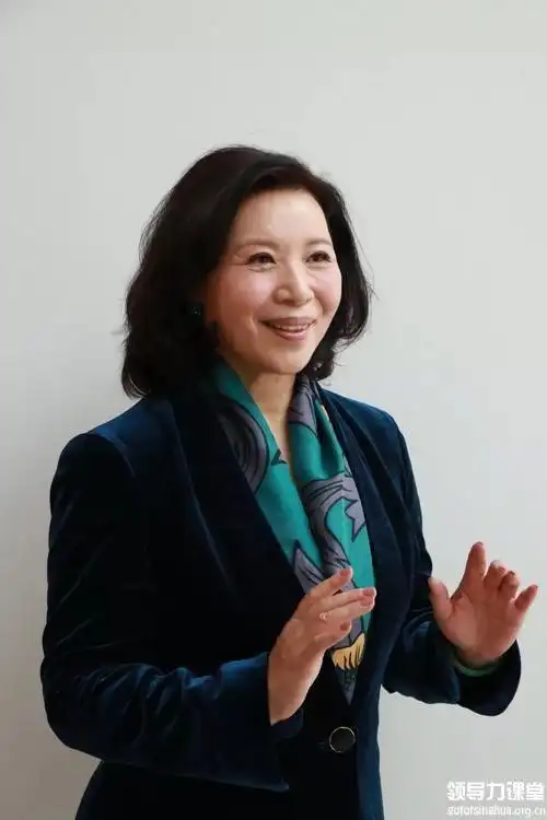 王惠新闻官.曾任北京市政府新闻发言人