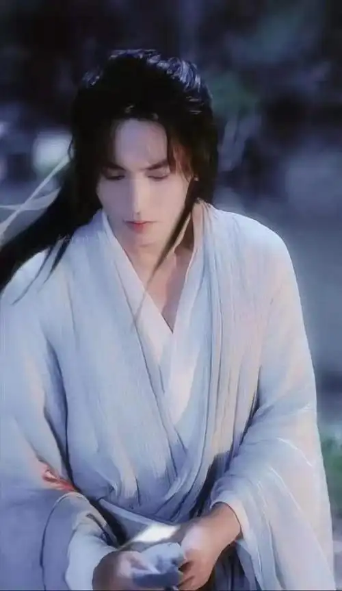 回应: i絮伤心楼,周子舒张哲瀚都没做错什么,吵架求别波及