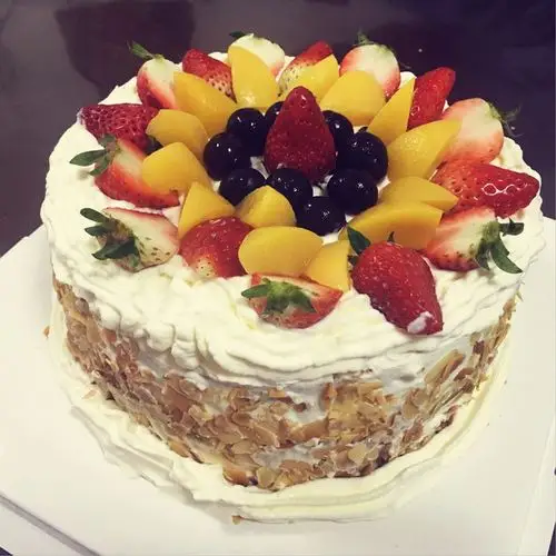 happy格格儿做的水果奶油【生日蛋糕】