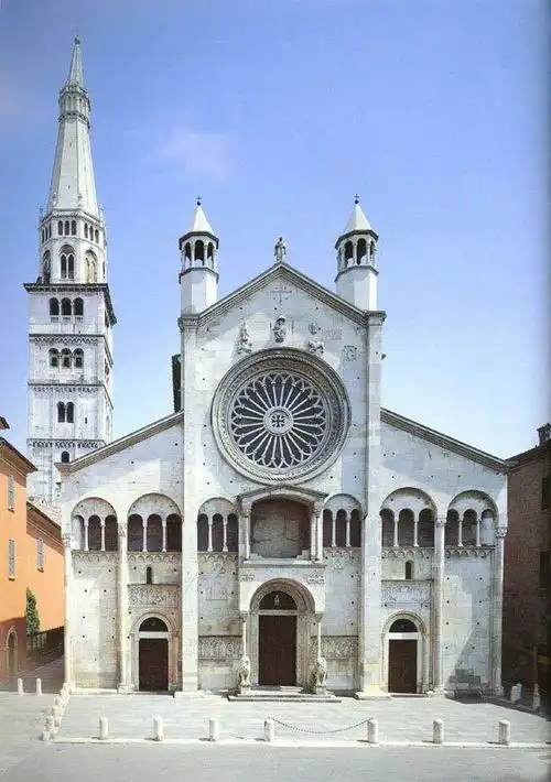 欧洲中世纪教堂建筑艺术(组图)