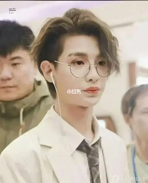 黄明昊老婆↖(^ω^)↗专属壁纸和背景图我还有好多图片