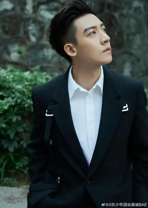 还有黄景瑜,王一博,钟楚曦,欧豪,谷嘉诚,赵华为的超强阵容!期待上映.