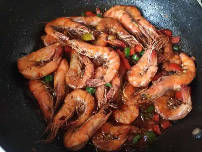 超好吃家常菜,香辣虾美食菜谱怎么炖