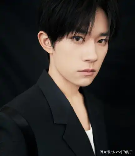 被网友看着长大的易烊千玺,未来的星途会是怎样的?