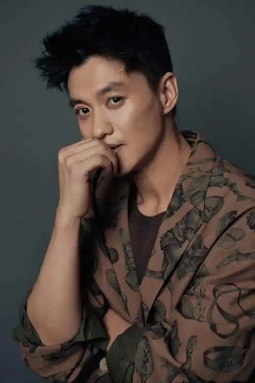 周一围色彩推荐人