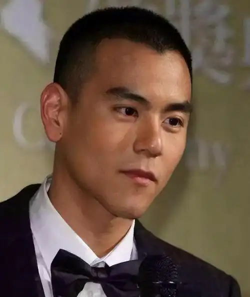 寸头才是检验颜值的标准!看这8位的"寸头造型",颜值高下立见