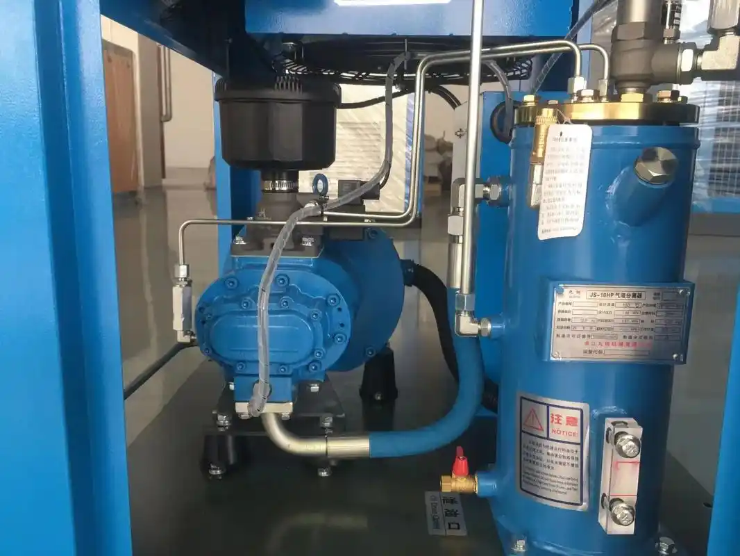 微油螺杆式空气压缩机.