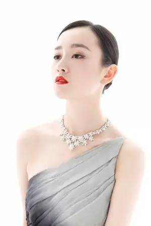 张檬否认曾与秦昊相恋 祝福春运有艳遇